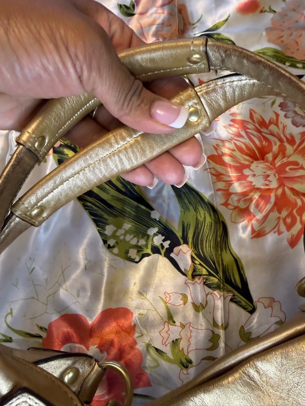 Coach Gold Signature Canvas Shoulder Bag - Picture 10 of 16